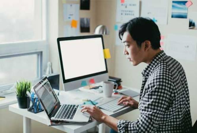  Aga Karir Lebih Stabil, Begini Cara Mengamankan Keuangan Freelancer